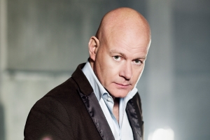 Blachmann en skaldet kendis